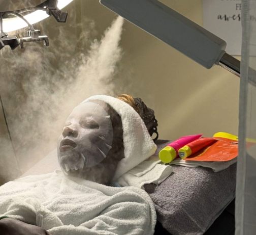 Facial treatment at AIROS