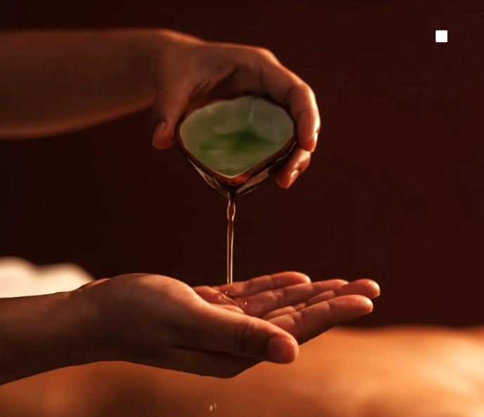 Massage therapy room at AIROS