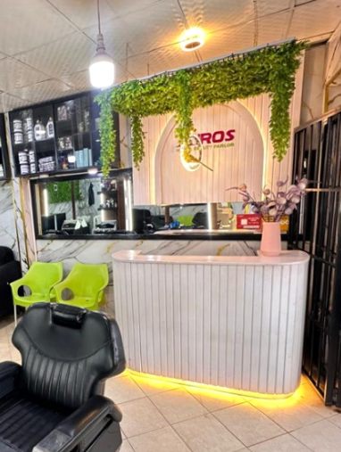 AIROS salon reception area